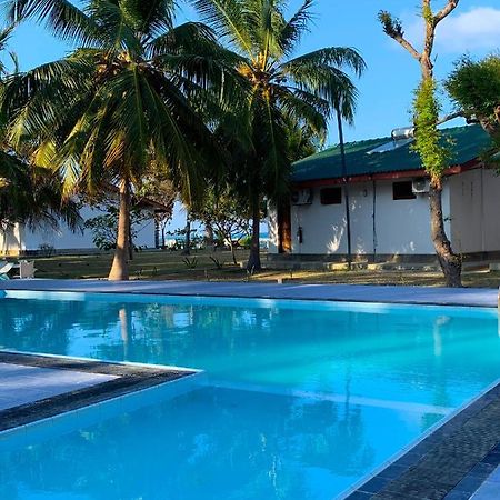 Pearl Oceanic Resort - تريكونامالاي المظهر الخارجي الصورة