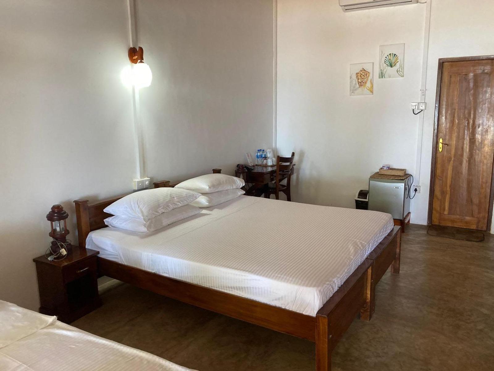 Pearl Oceanic Resort - تريكونامالاي المظهر الخارجي الصورة